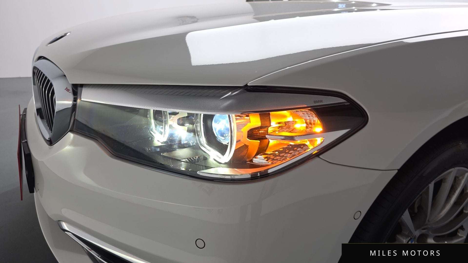 BMW 5 Series (G30) 2020 — миниатюра 7