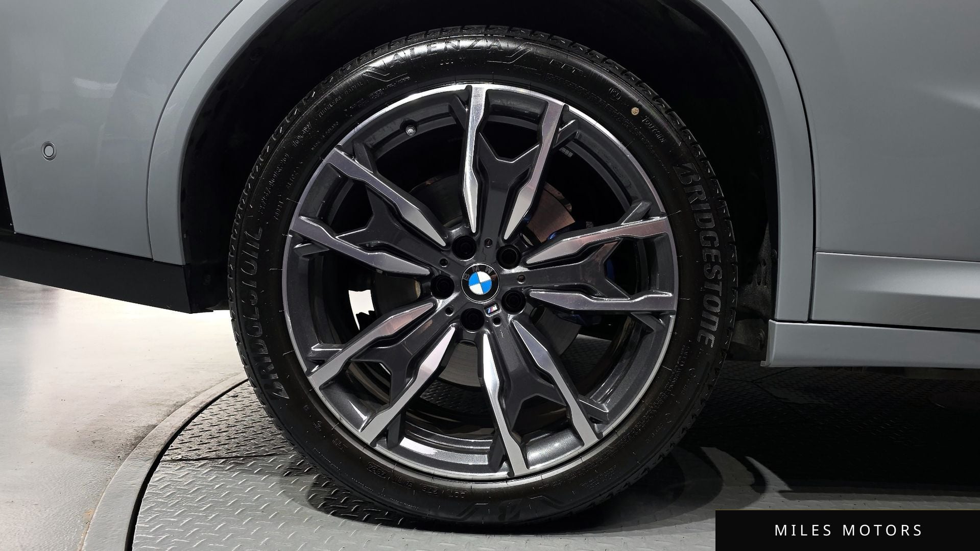 BMW X4 (G02) 2025 — миниатюра 5