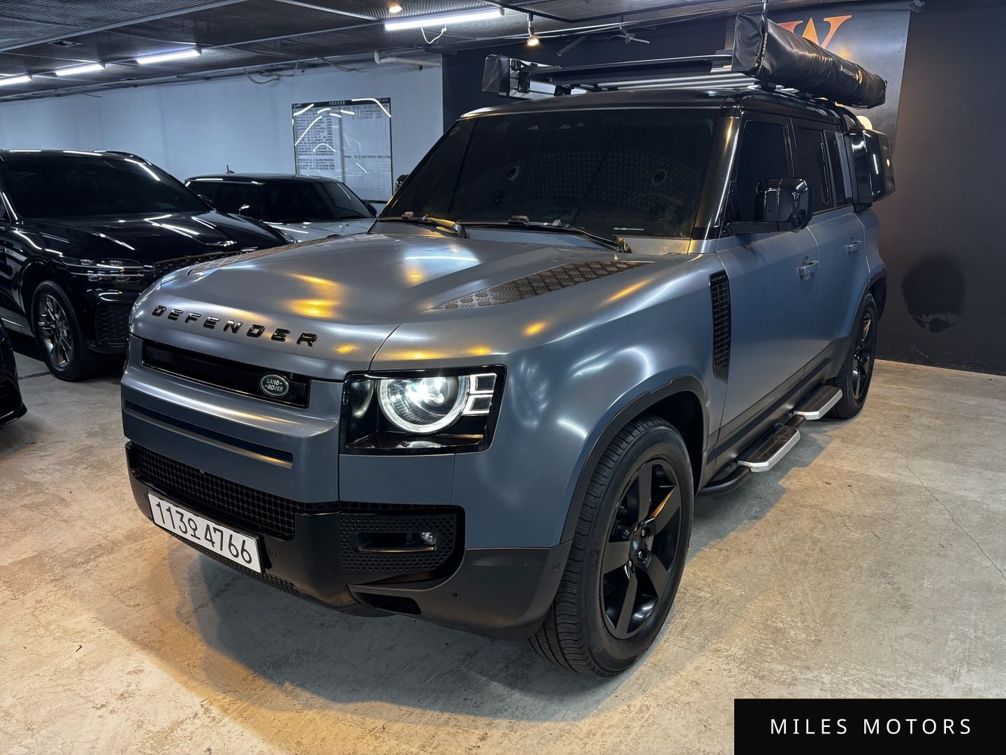 Land Rover Defender 2022 — фото 1 из 12
