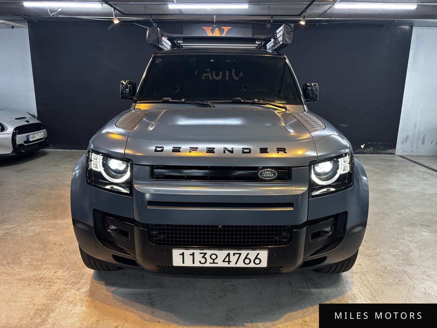 Land Rover Defender 2022 — миниатюра 3