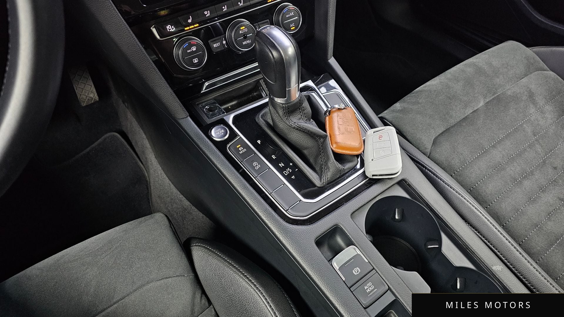 Volkswagen Passat 2018 — миниатюра 12