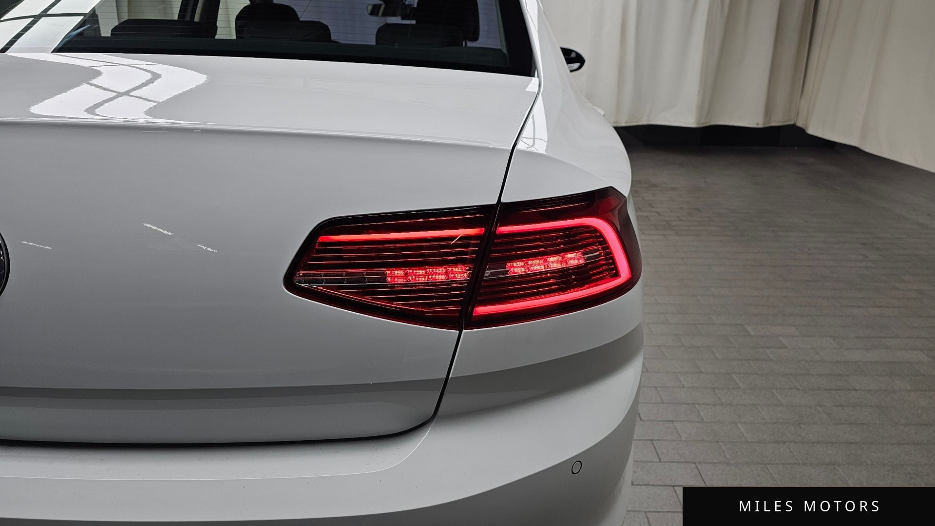 Volkswagen Passat 2018 — миниатюра 9