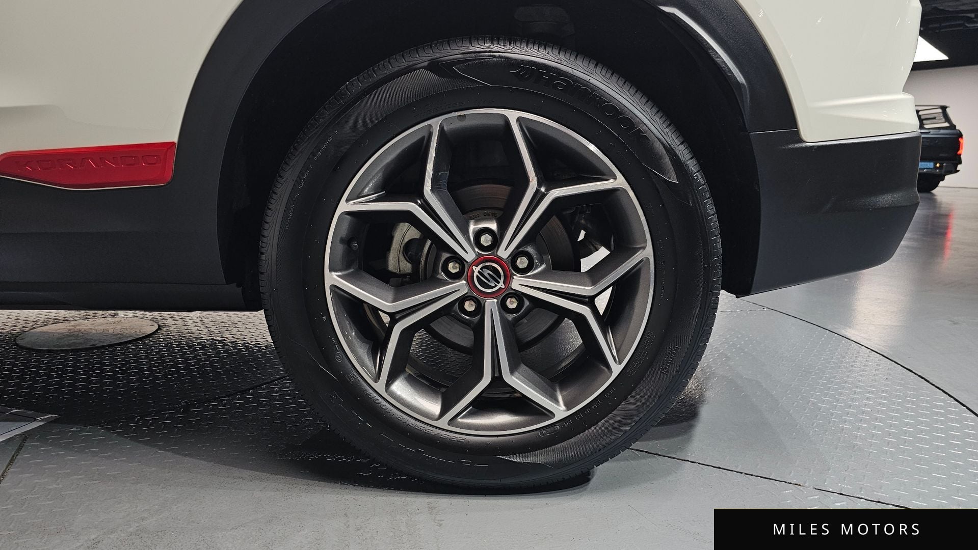 KG Mobility Beautiful Korando 2021 — миниатюра 6