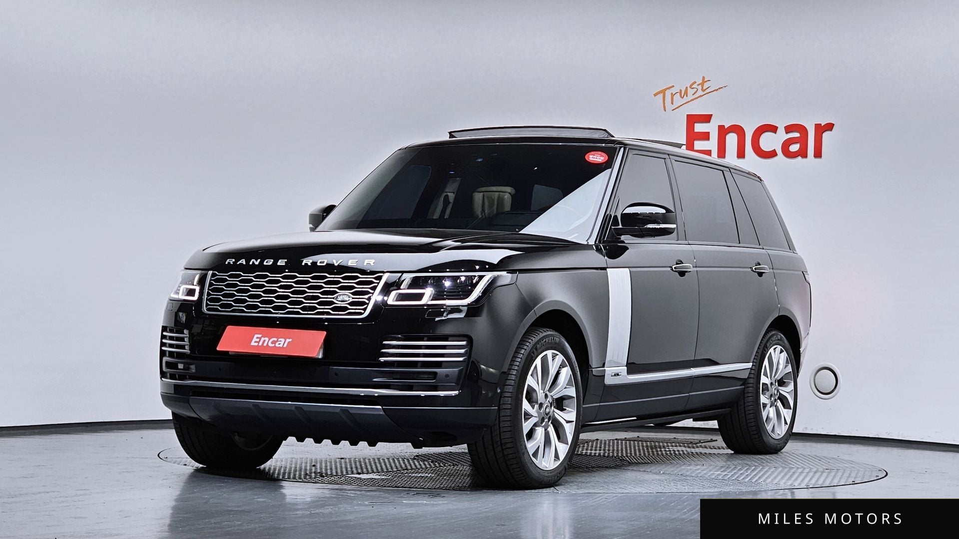 Land Rover Range Rover 2019 — фото 1 из 12