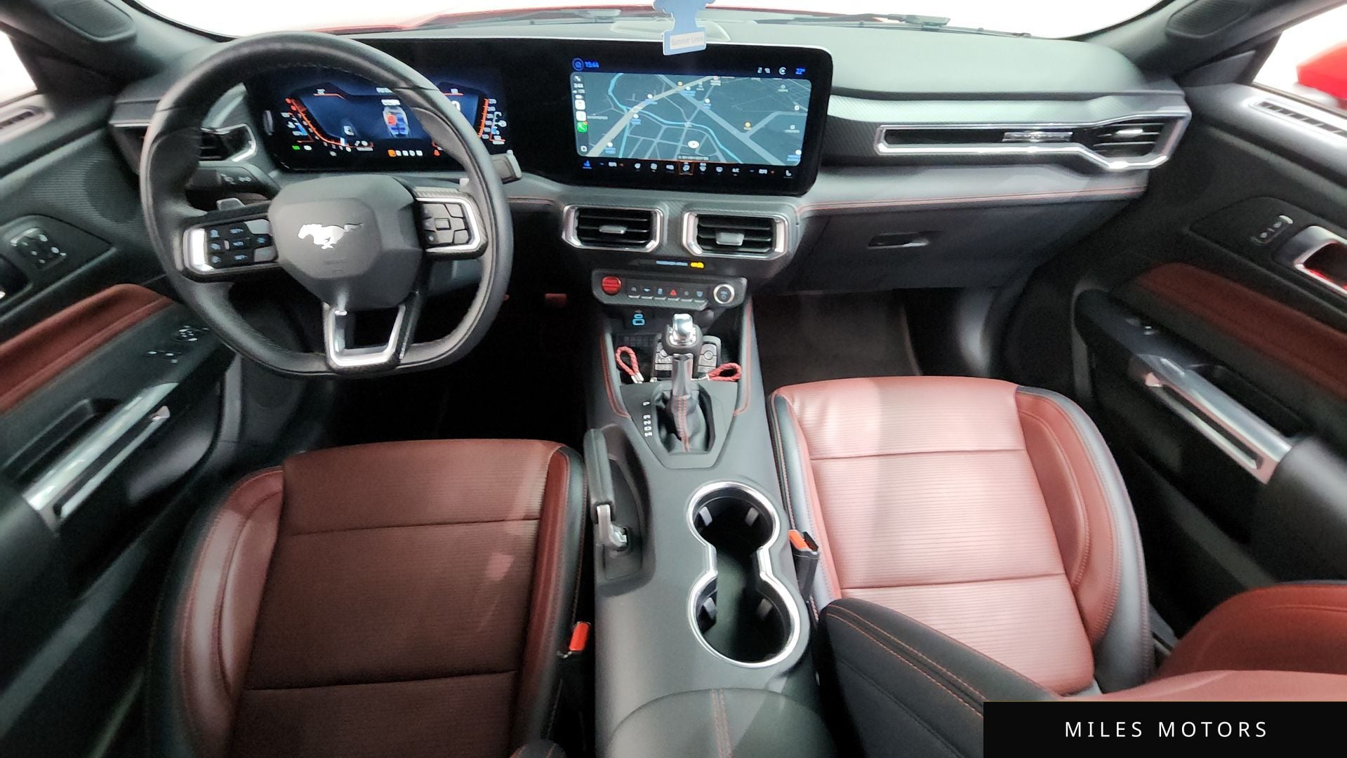 Ford Mustang 2024 — миниатюра 9