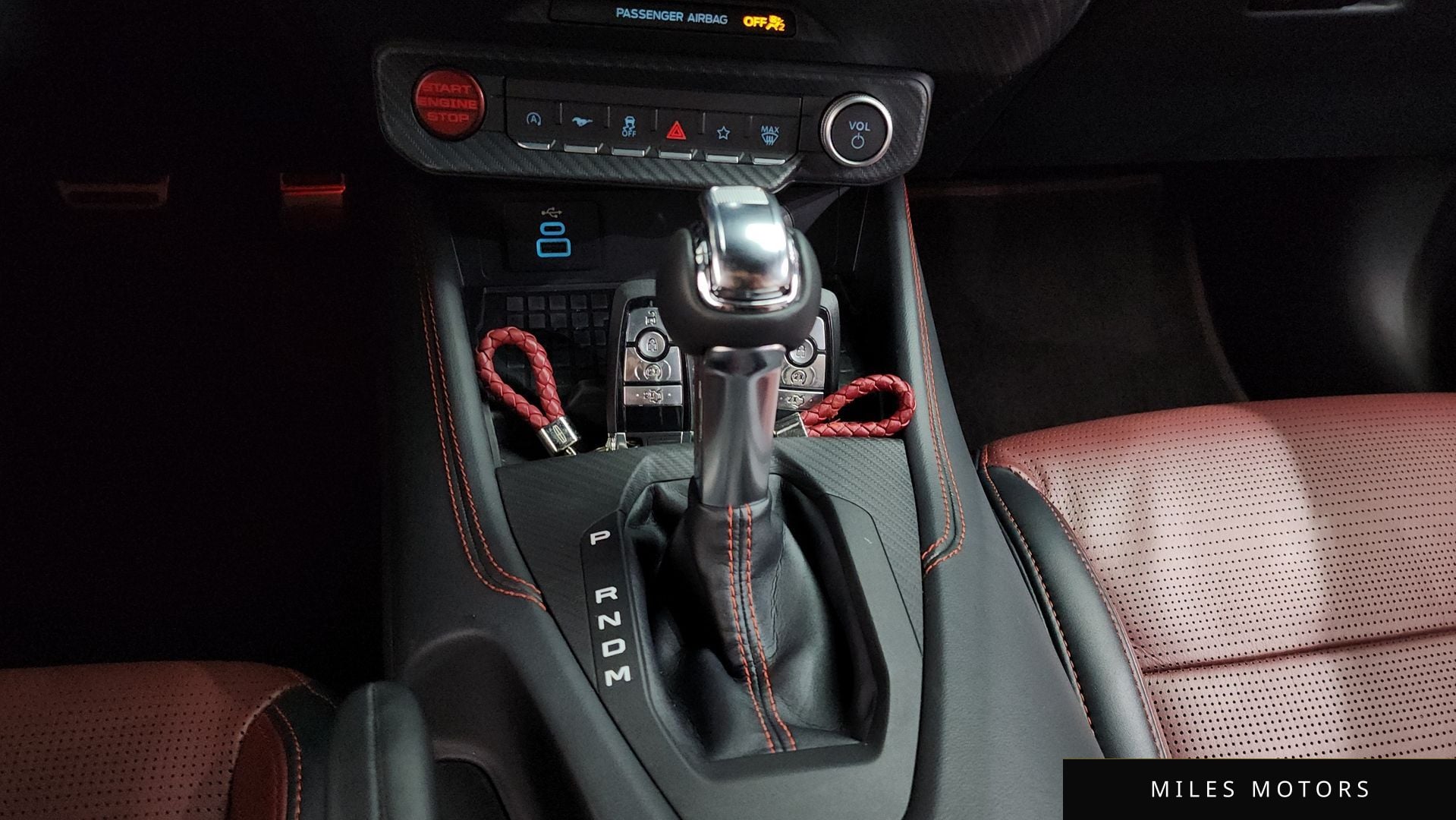 Ford Mustang 2024 — миниатюра 11