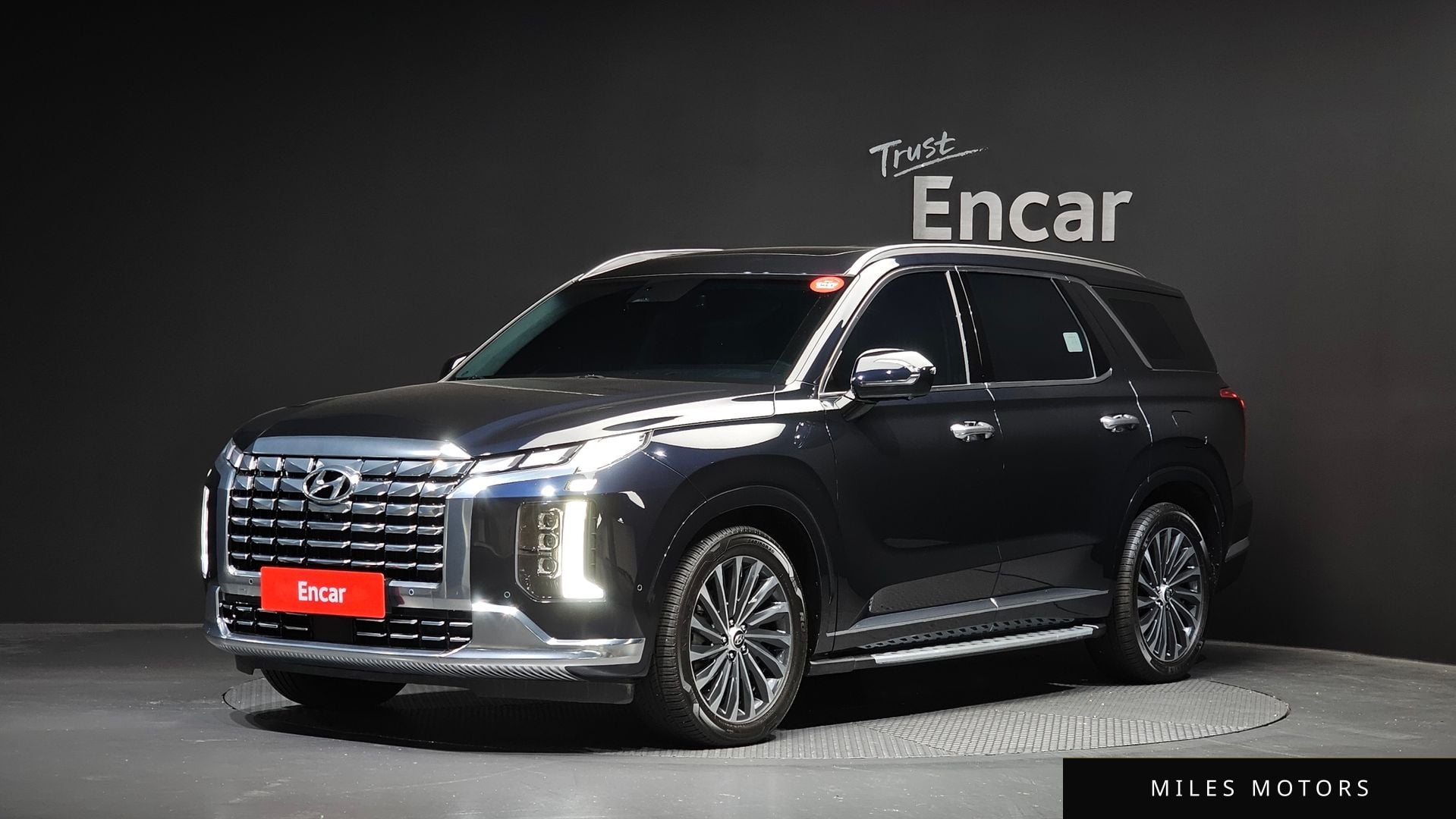 Hyundai Palisade 2023 — фото 1 из 12