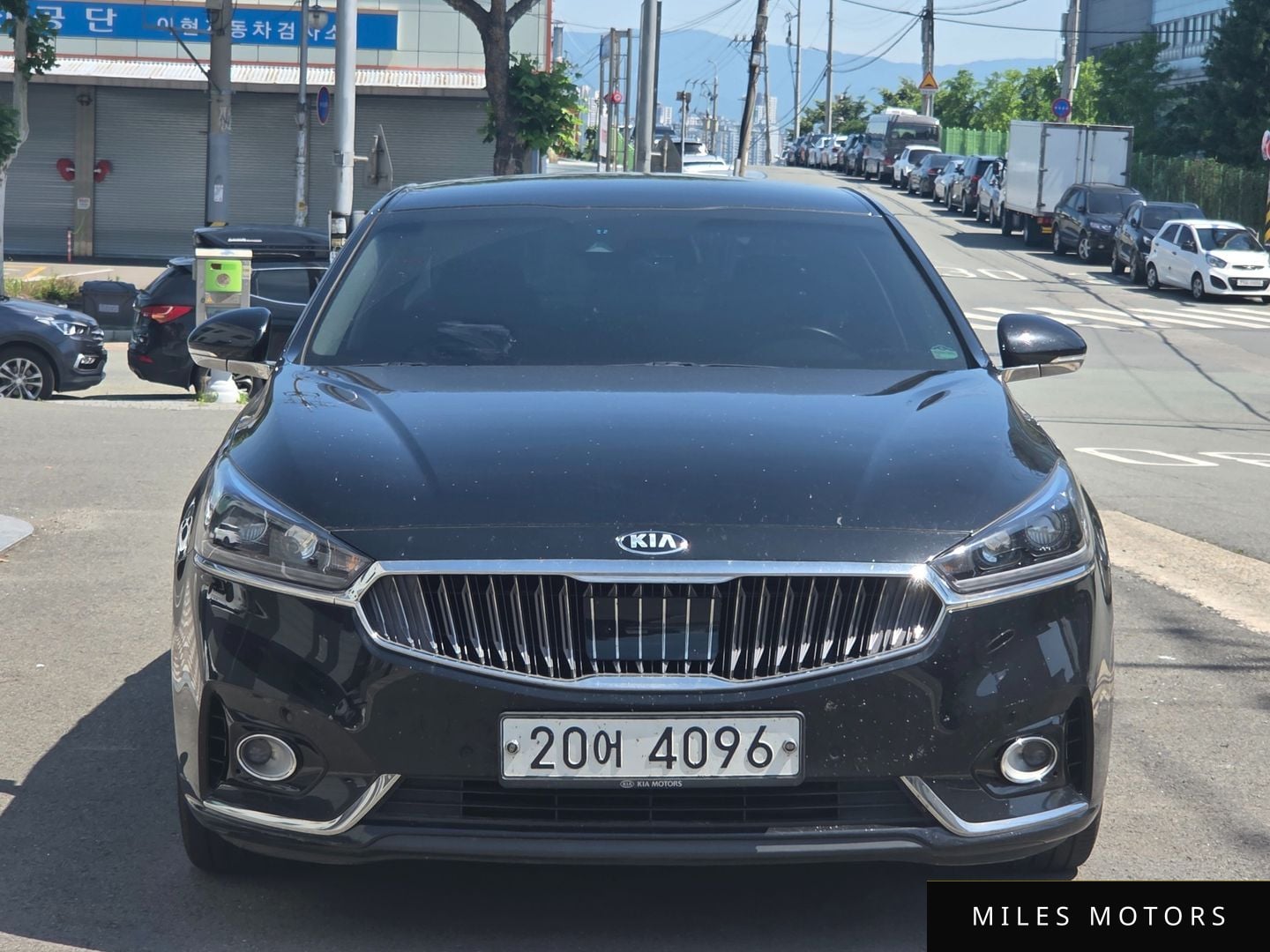Kia K7 2018 — фото 1 из 12