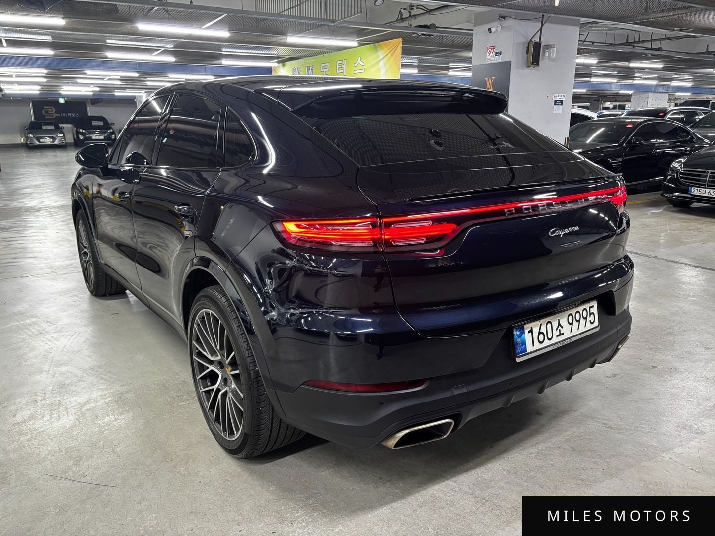 Porsche Cayenne 2021 — миниатюра 2