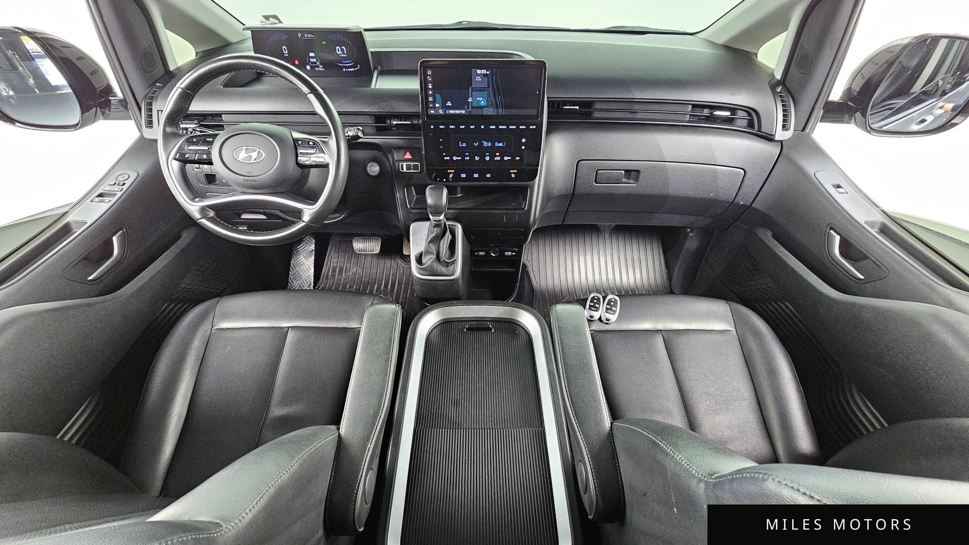 Hyundai Staria 2022 — миниатюра 10
