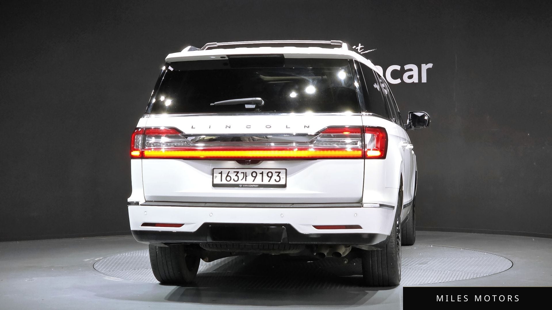 Lincoln Navigator 2020 — миниатюра 4