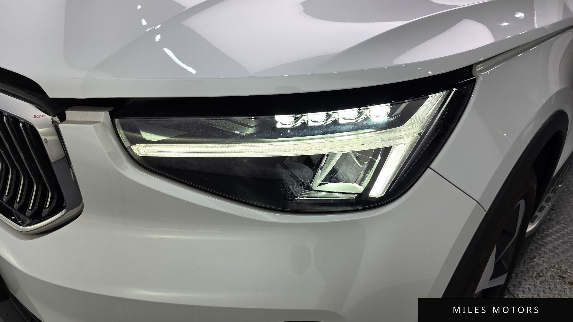 Volvo XC40 2023 — миниатюра 7
