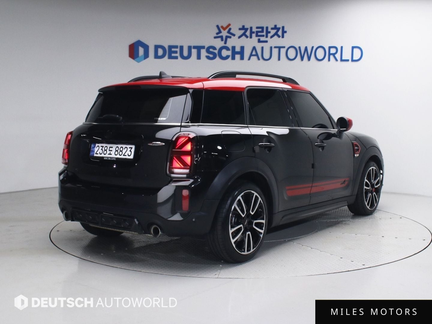 MINI Countryman 2024 — миниатюра 2