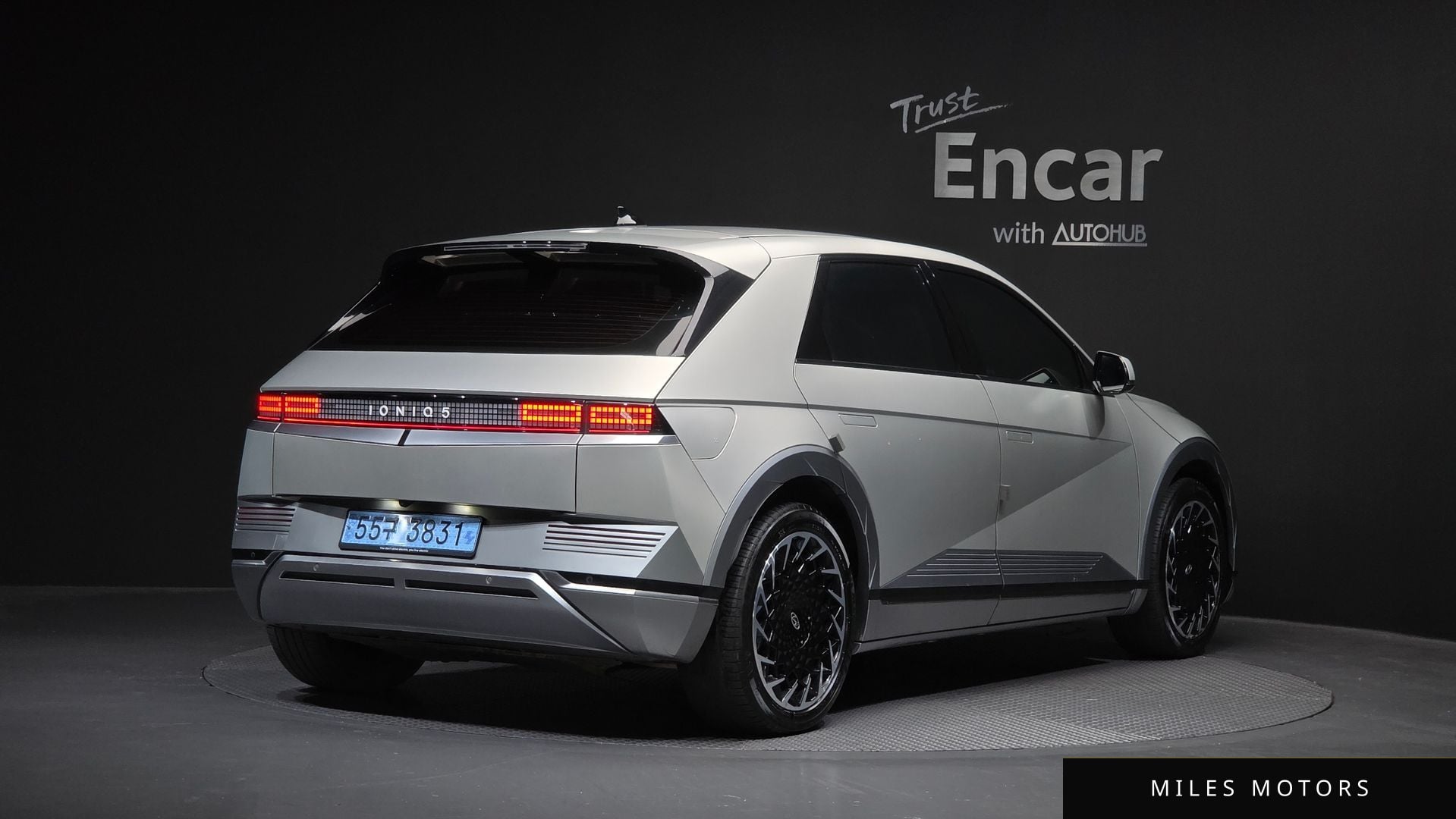 Hyundai Ioniq5 2022 — миниатюра 2