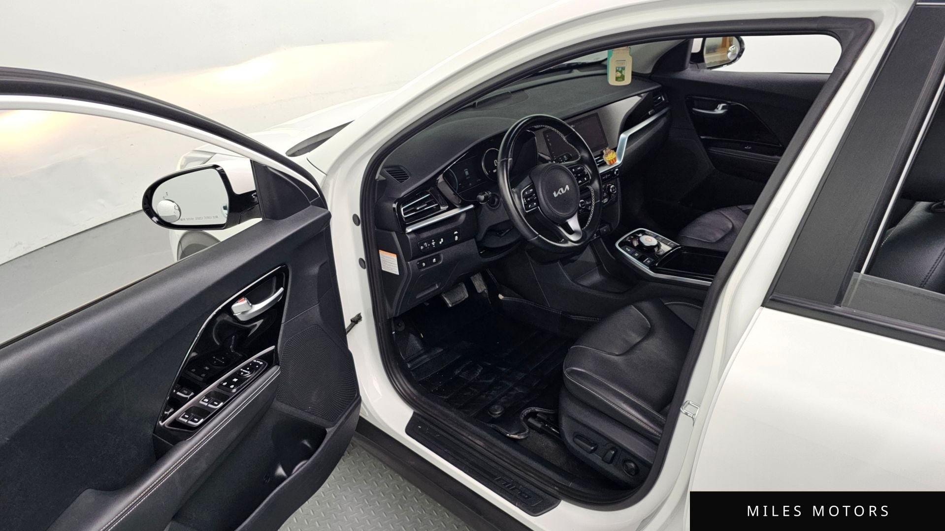 Kia Niro 2022 — миниатюра 10