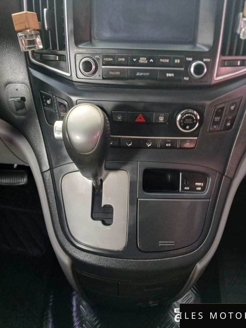 Hyundai Starex 2017 — миниатюра 9