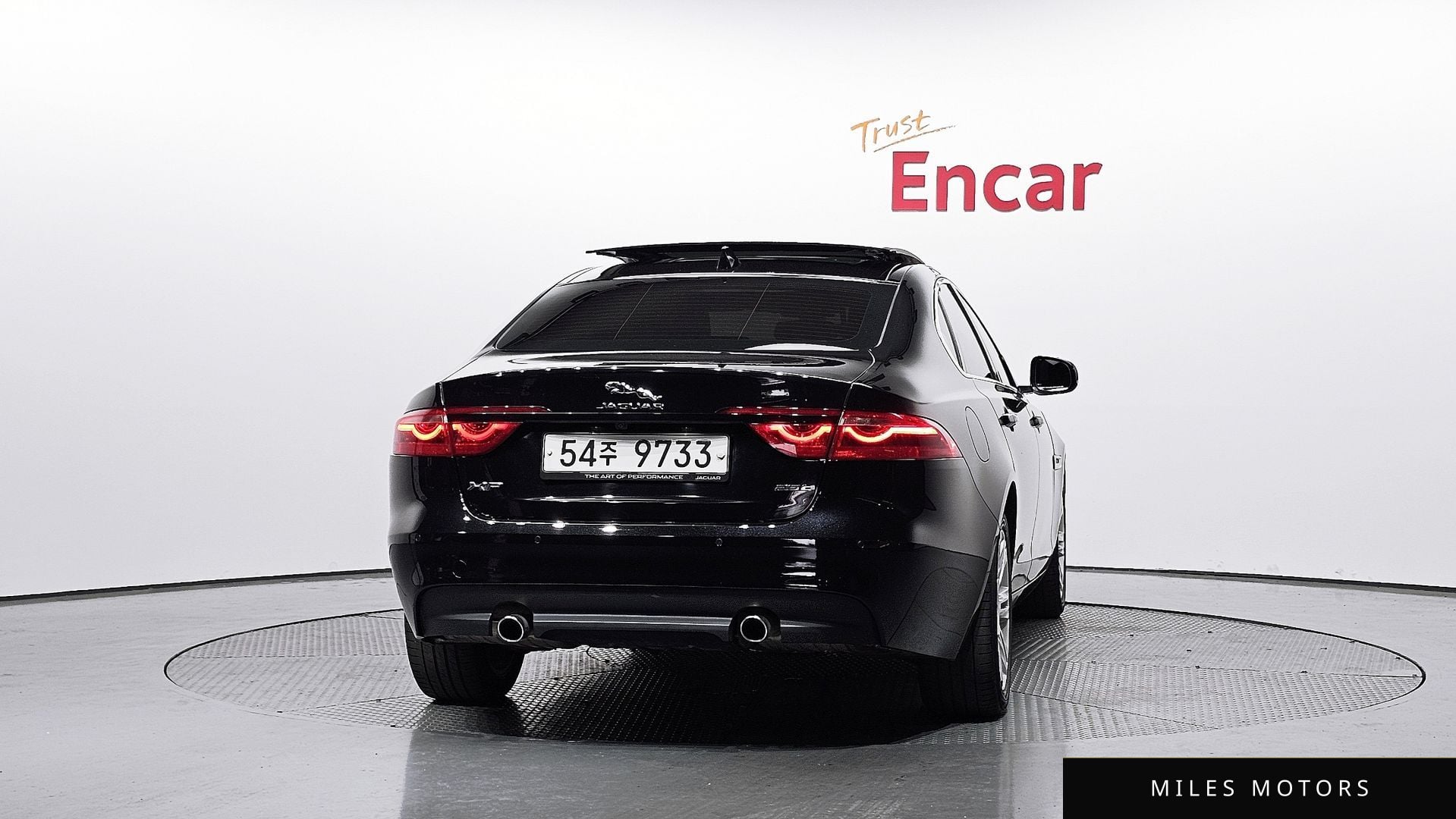 Jaguar XF (X260) 2017 — миниатюра 3