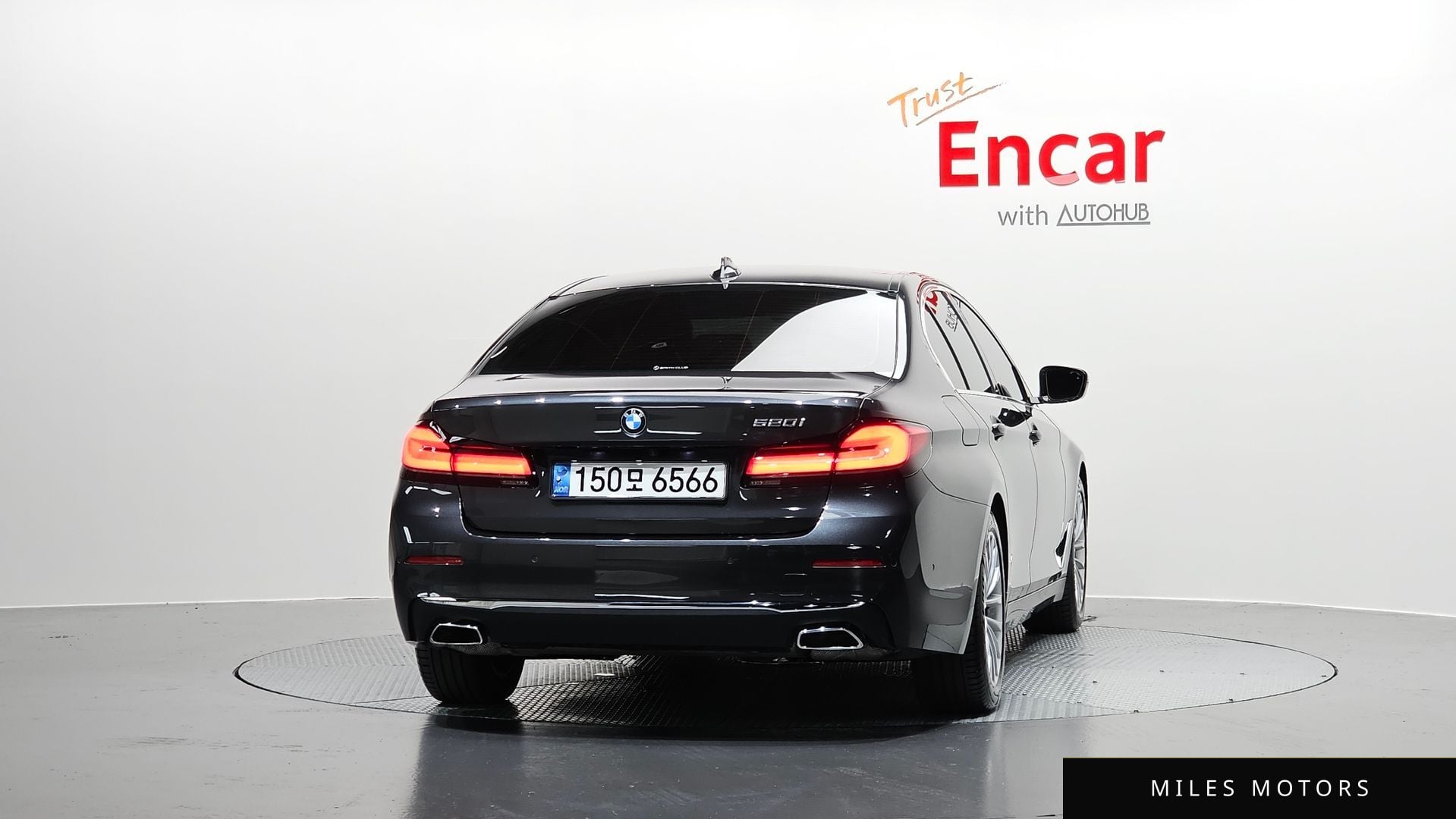 BMW 5 Series (G30) 2021 — миниатюра 4