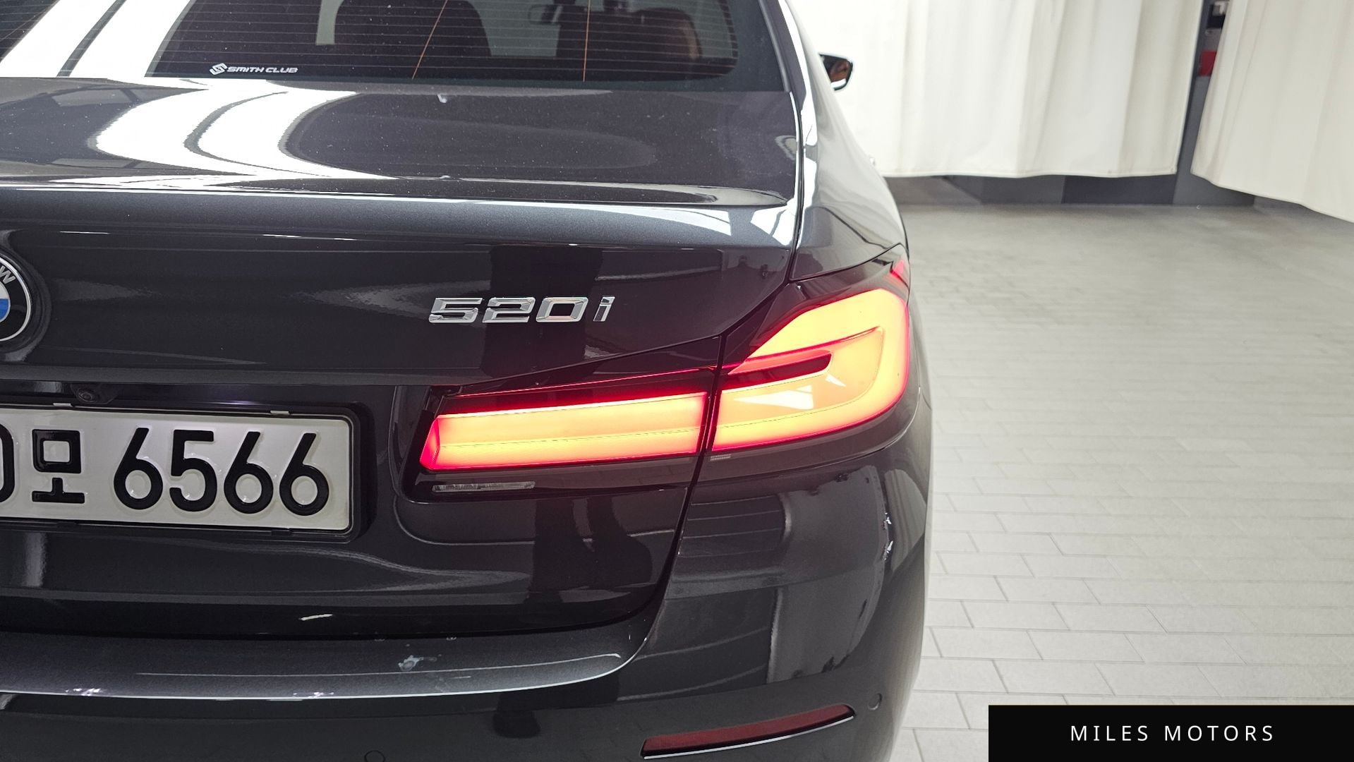 BMW 5 Series (G30) 2021 — миниатюра 9