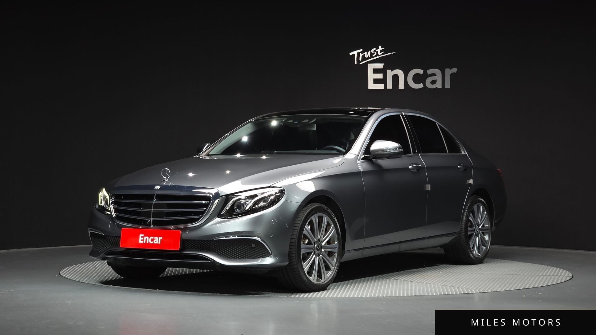Mercedes-Benz E-Class W213 2019 — фото 1 из 12