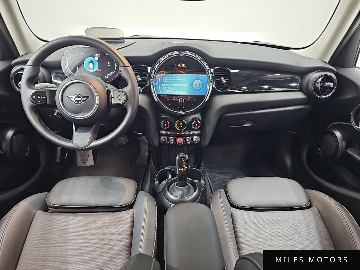 MINI Cooper 2023 — миниатюра 7