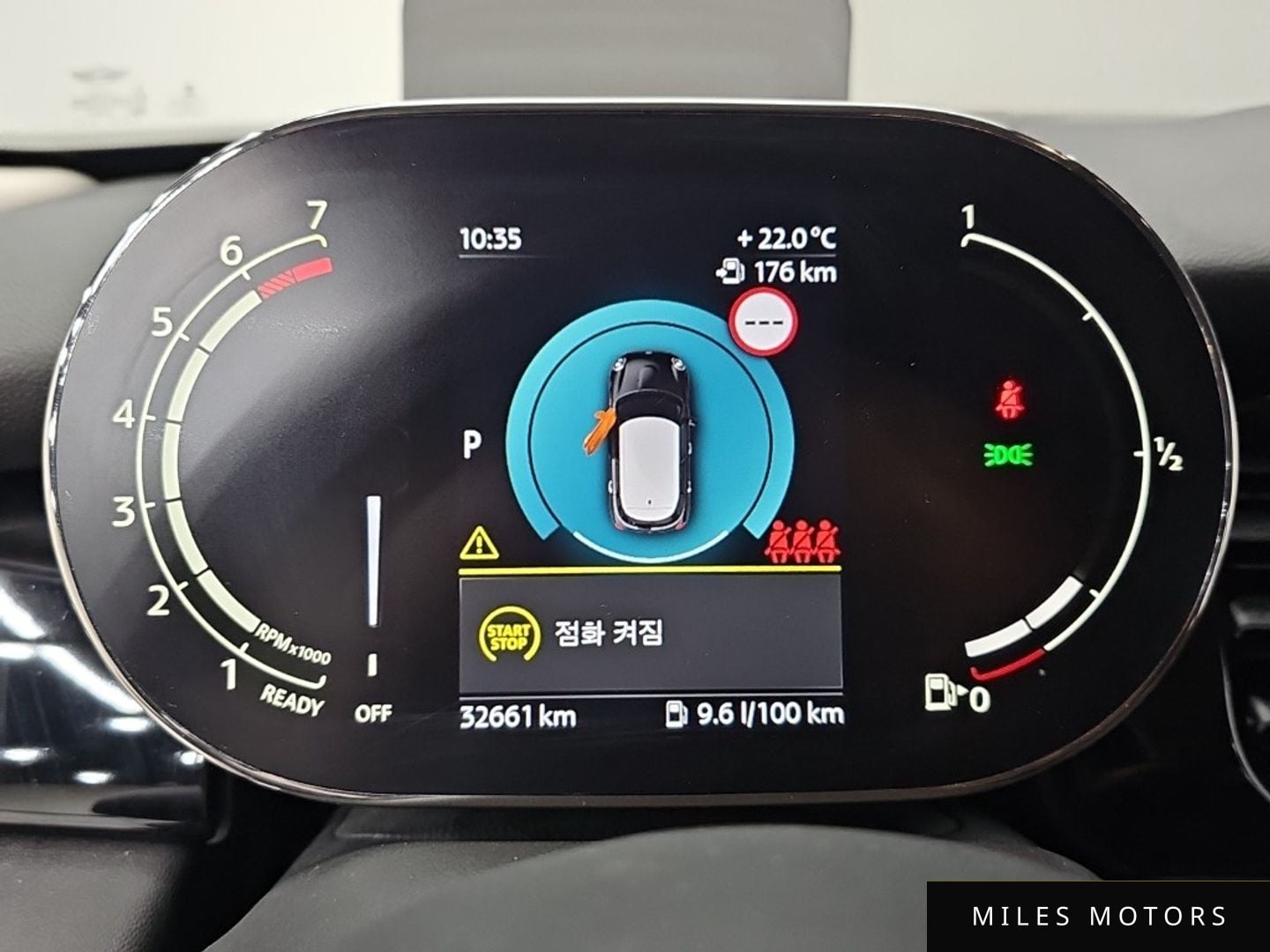MINI Cooper 2023 — миниатюра 8