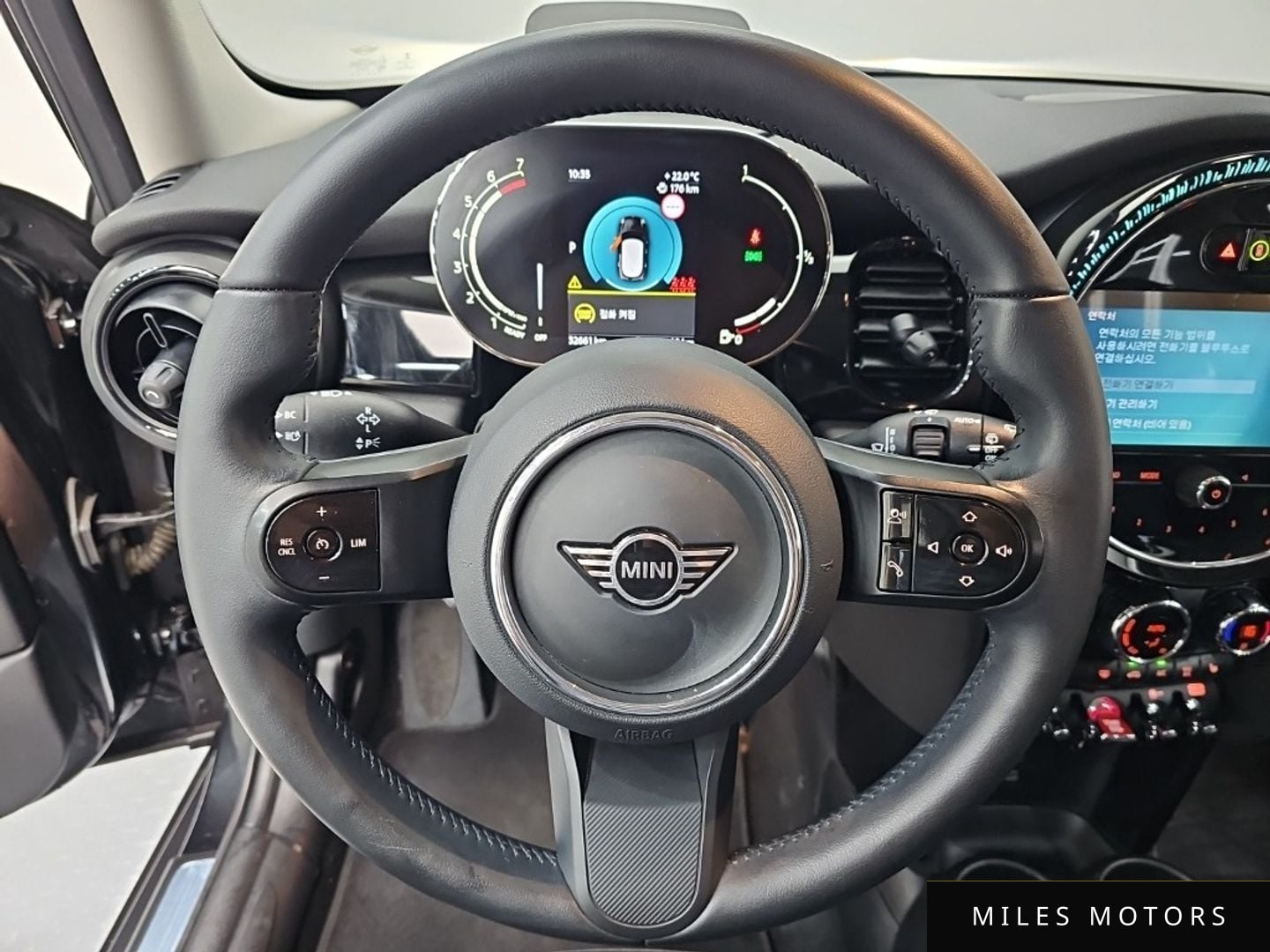 MINI Cooper 2023 — миниатюра 11