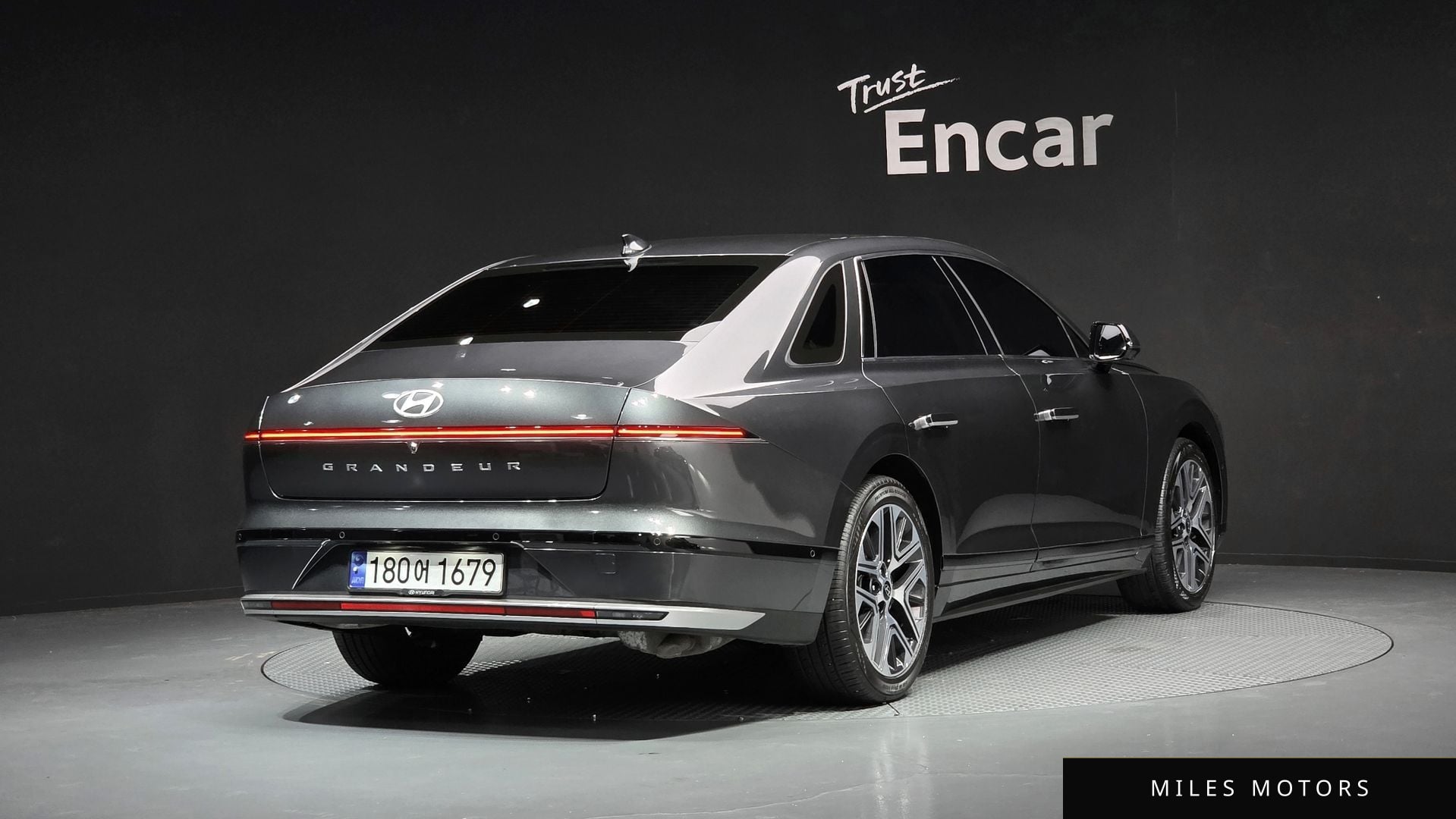 Hyundai Grandeur 2023 — миниатюра 2