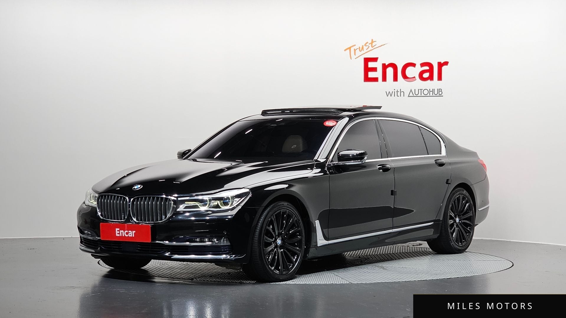 BMW 7 Series (G11) 2016 — фото 1 из 12
