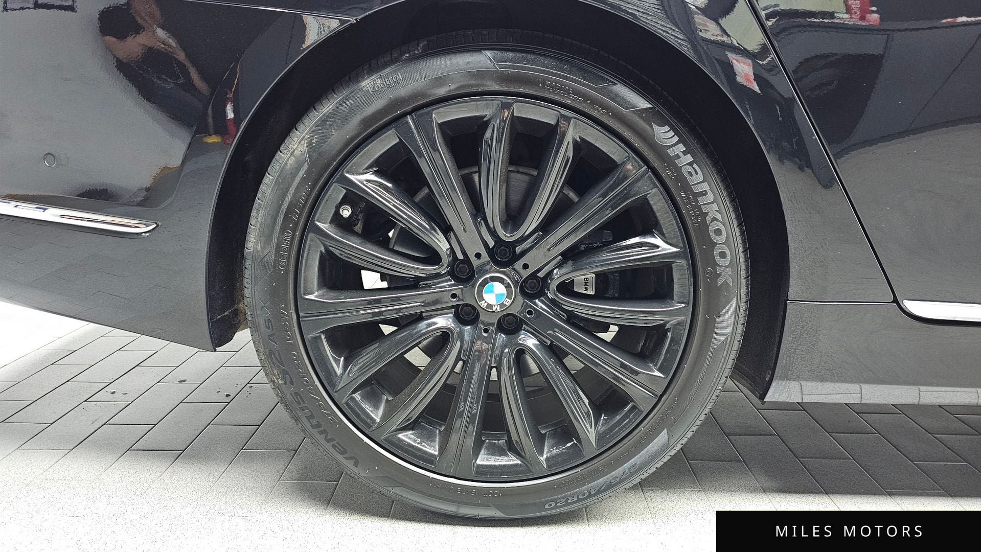 BMW 7 Series (G11) 2016 — миниатюра 5