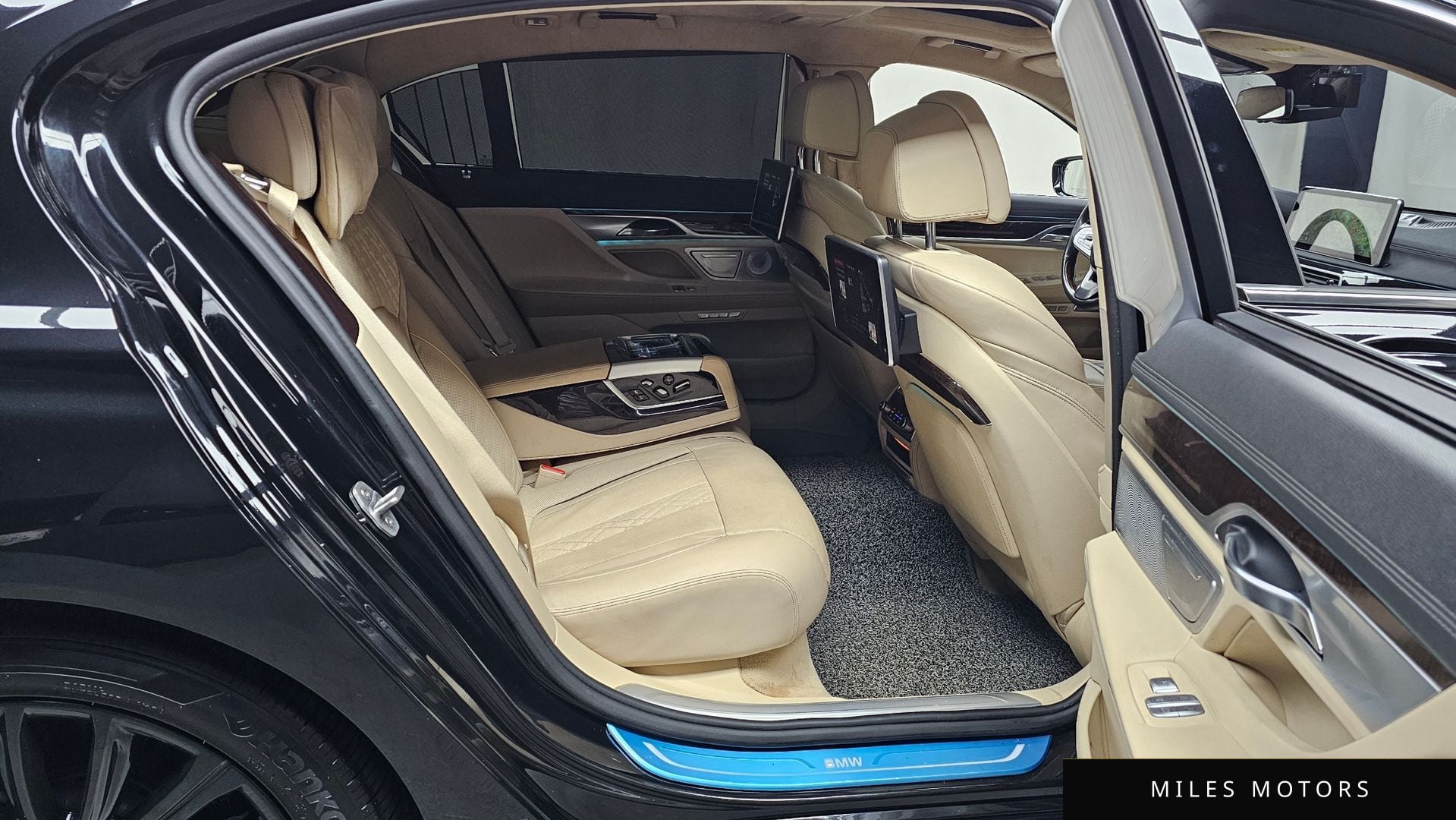 BMW 7 Series (G11) 2016 — миниатюра 12