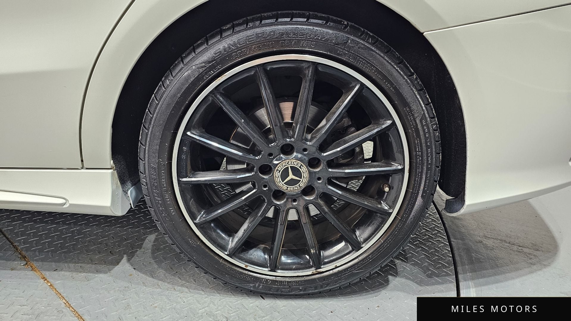 Mercedes-Benz CLA-Class C117 2017 — миниатюра 6