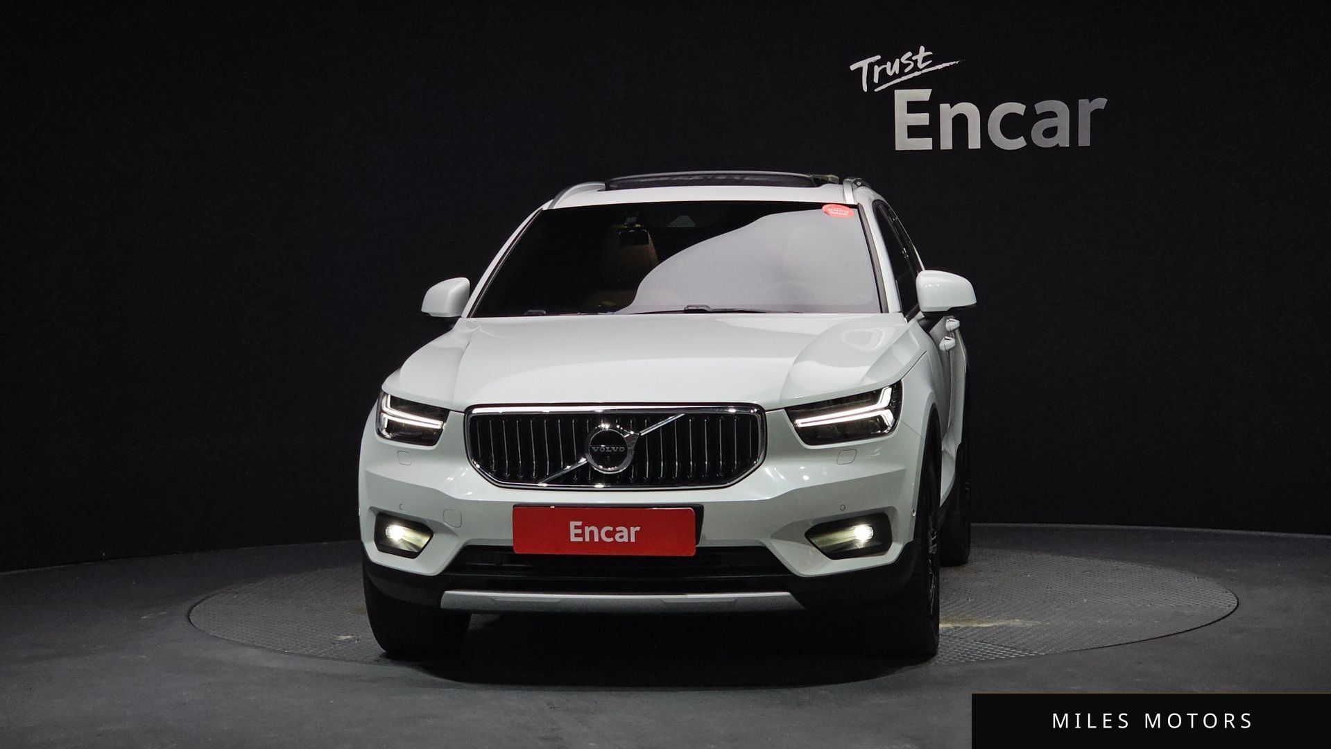 Volvo XC40 2020 — миниатюра 3