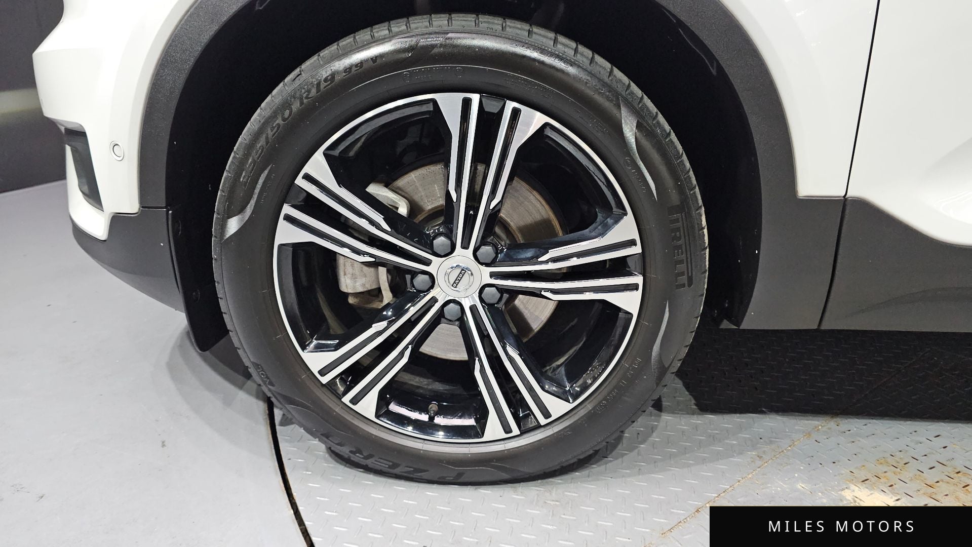 Volvo XC40 2020 — миниатюра 5