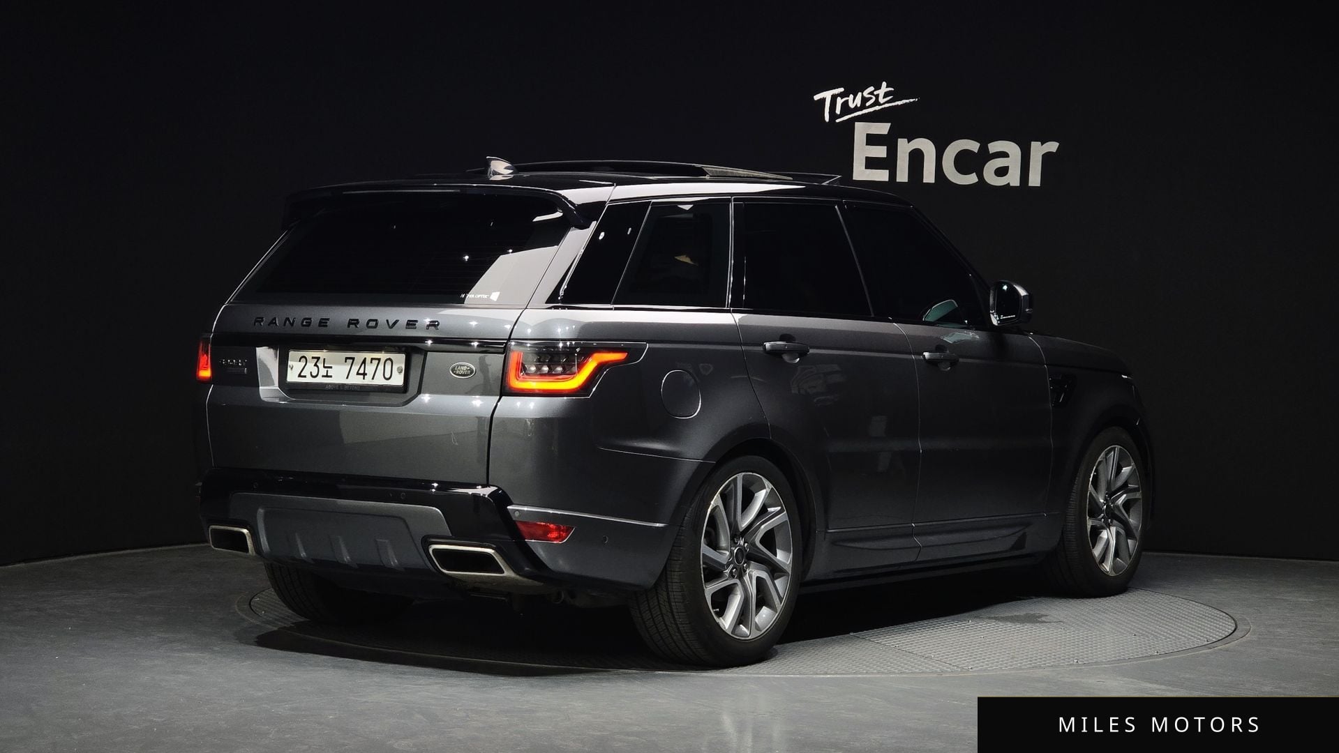 Land Rover Range Rover Sport 2018 — миниатюра 2