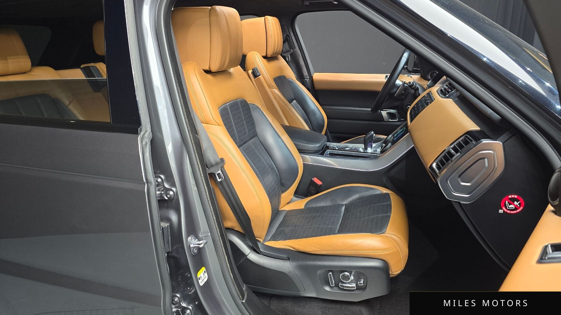 Land Rover Range Rover Sport 2018 — миниатюра 12