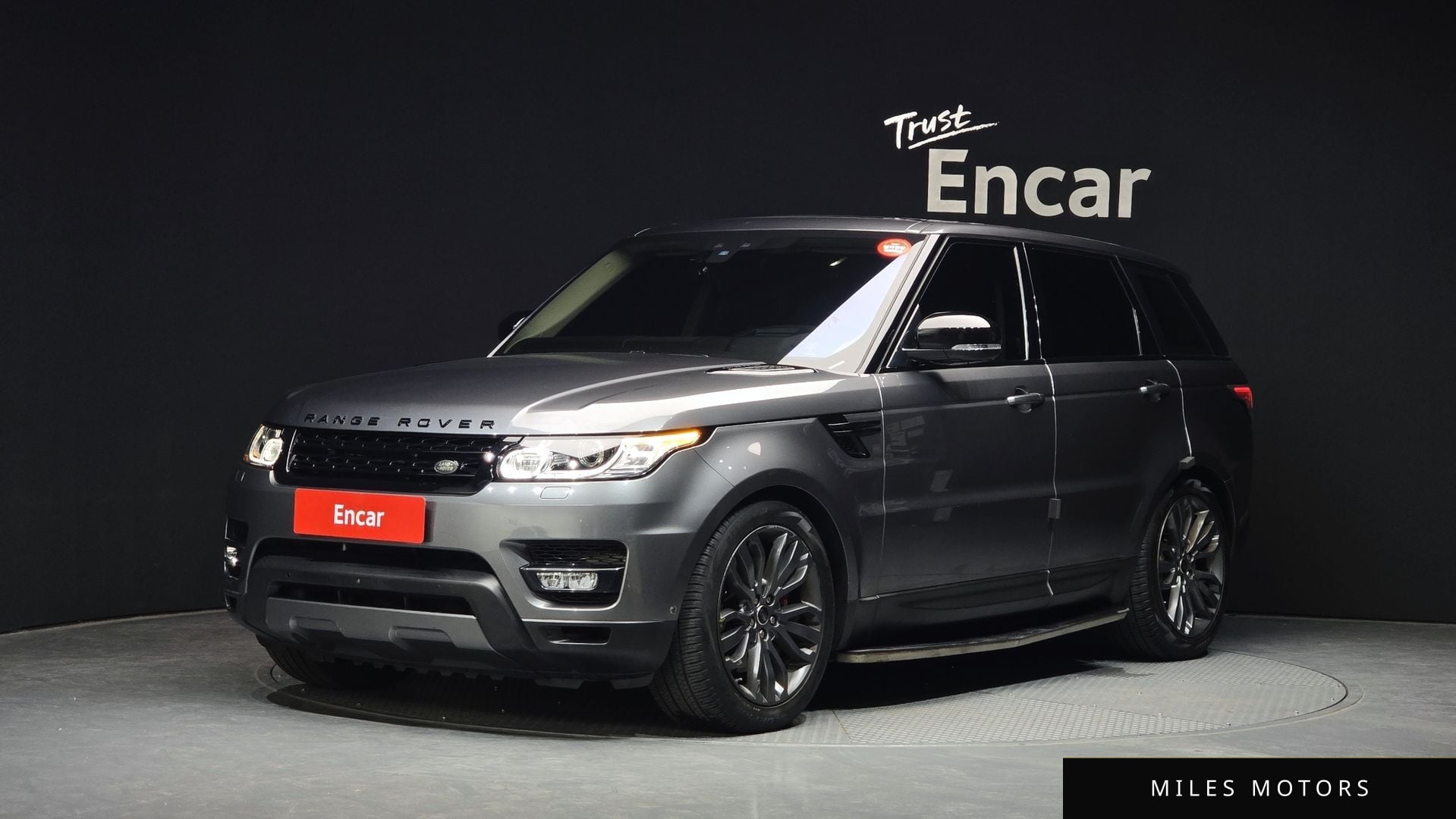 Land Rover Range Rover Sport 2017 — фото 1 из 12