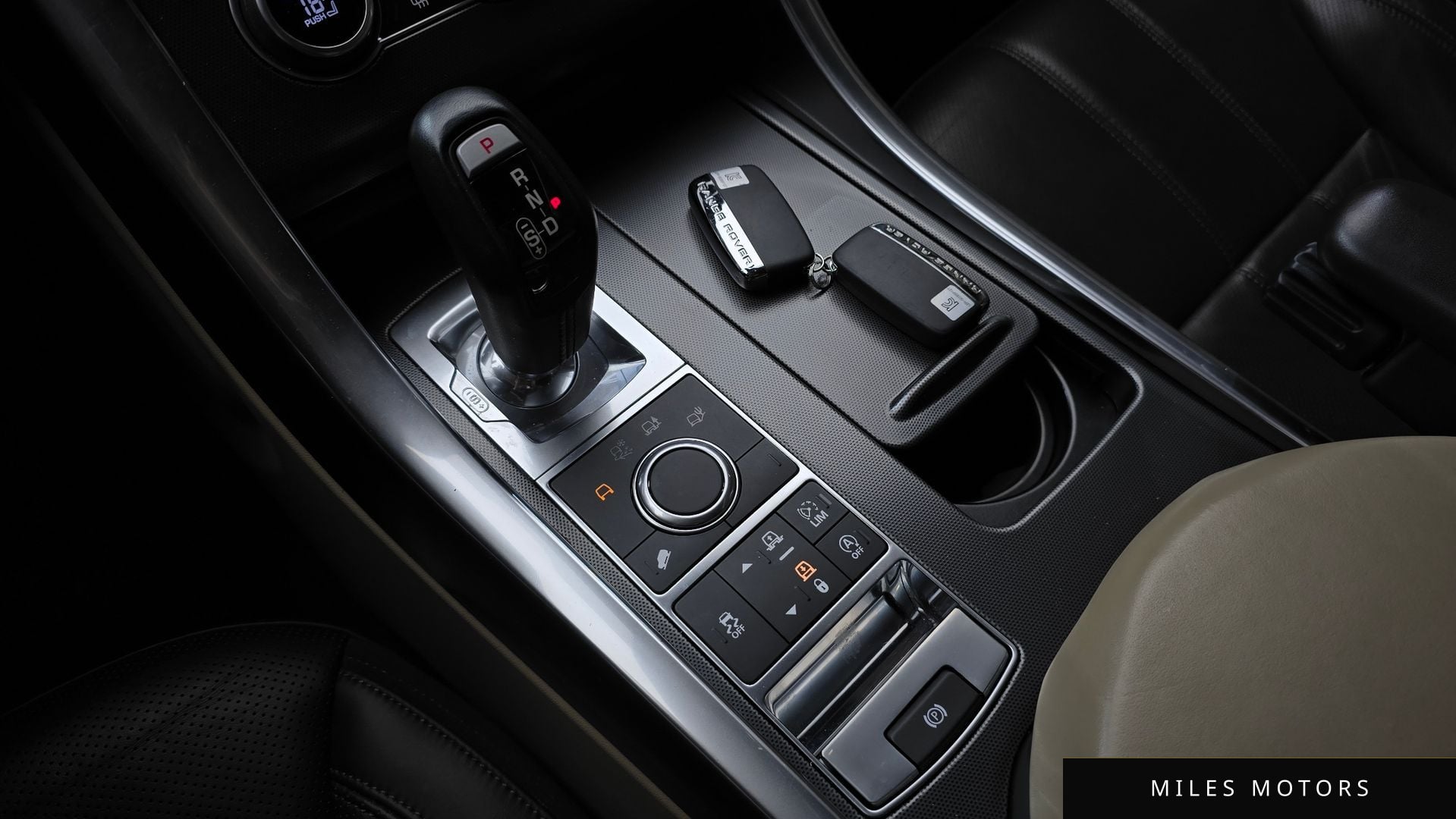 Land Rover Range Rover Sport 2017 — миниатюра 12