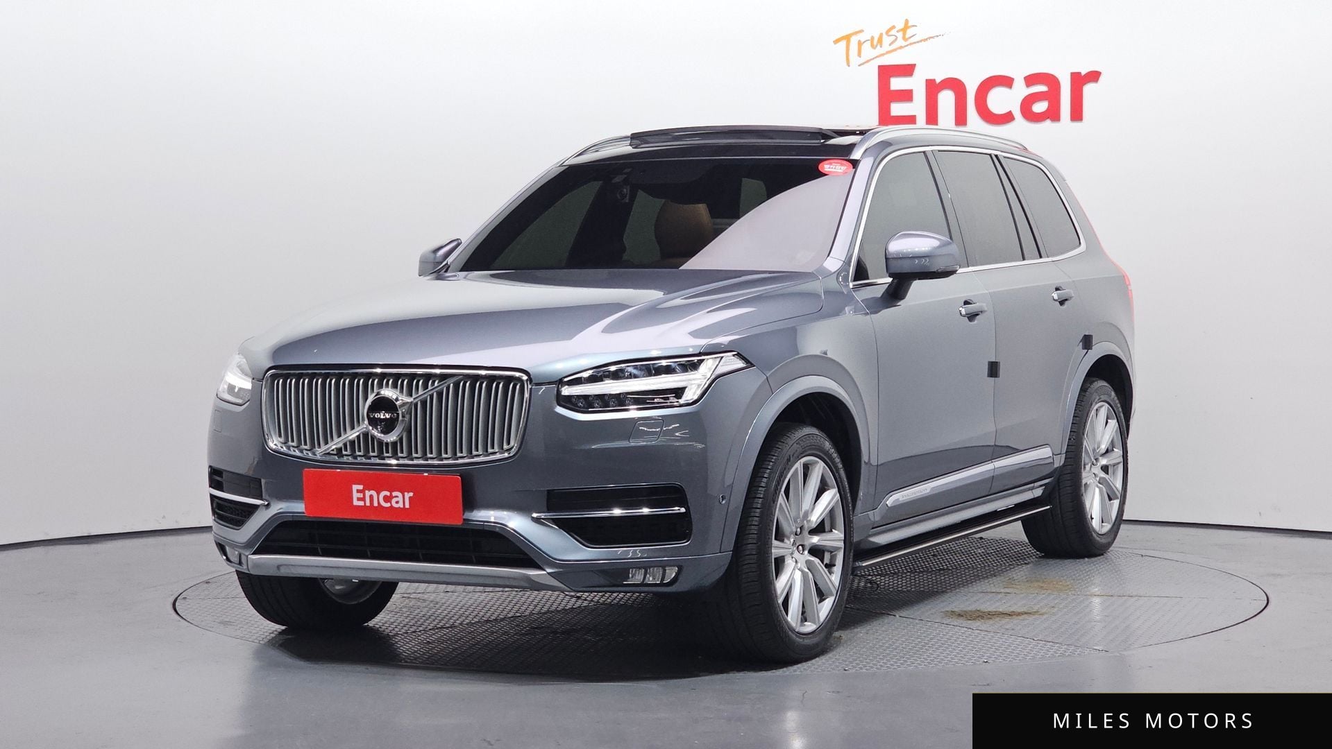 Volvo XC90 2018 — фото 1 из 12