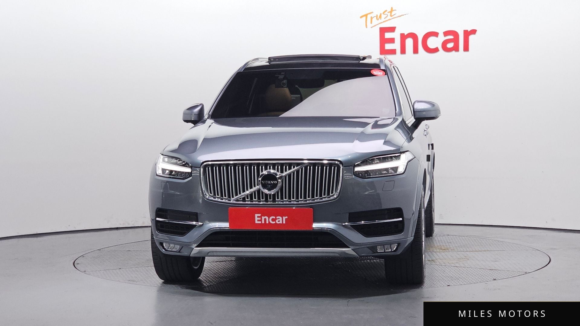 Volvo XC90 2018 — миниатюра 3
