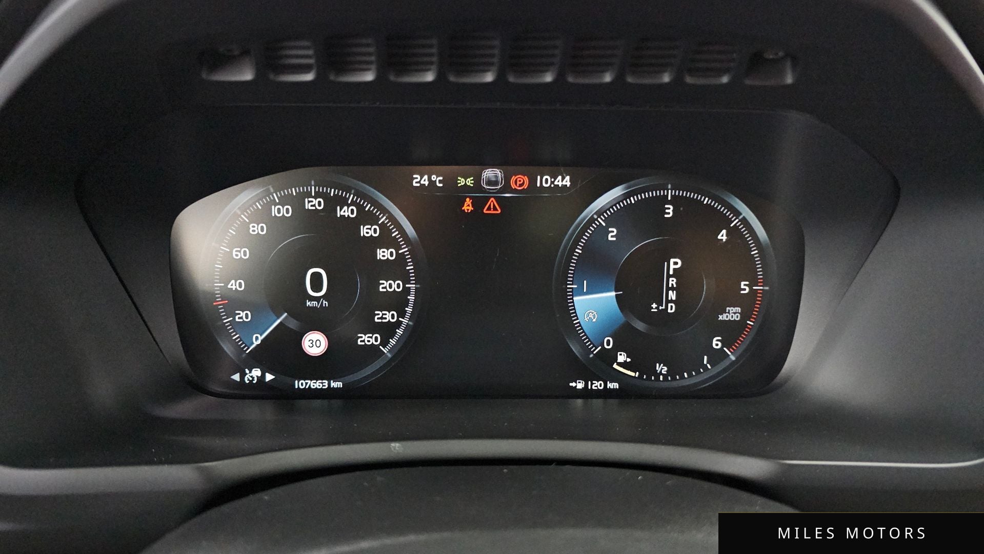 Volvo XC90 2018 — миниатюра 8