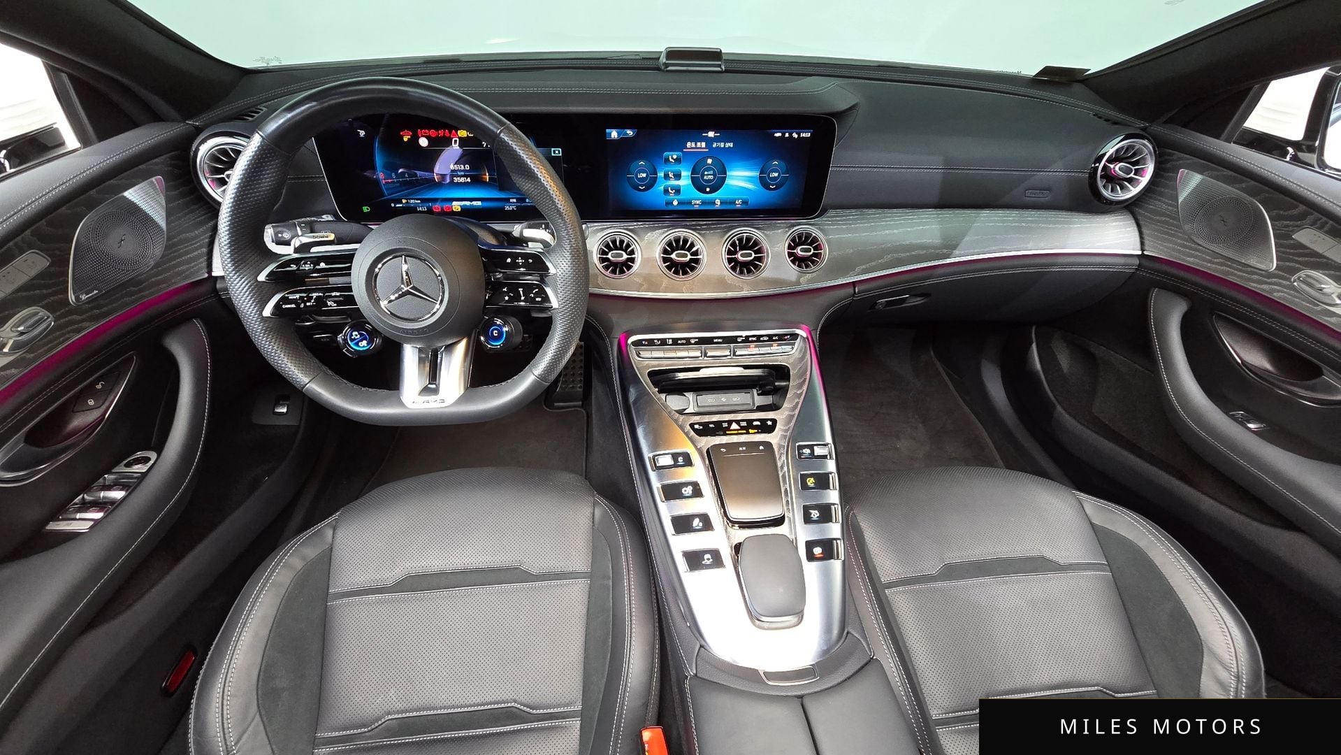 Mercedes-Benz AMG GT 2024 — миниатюра 10