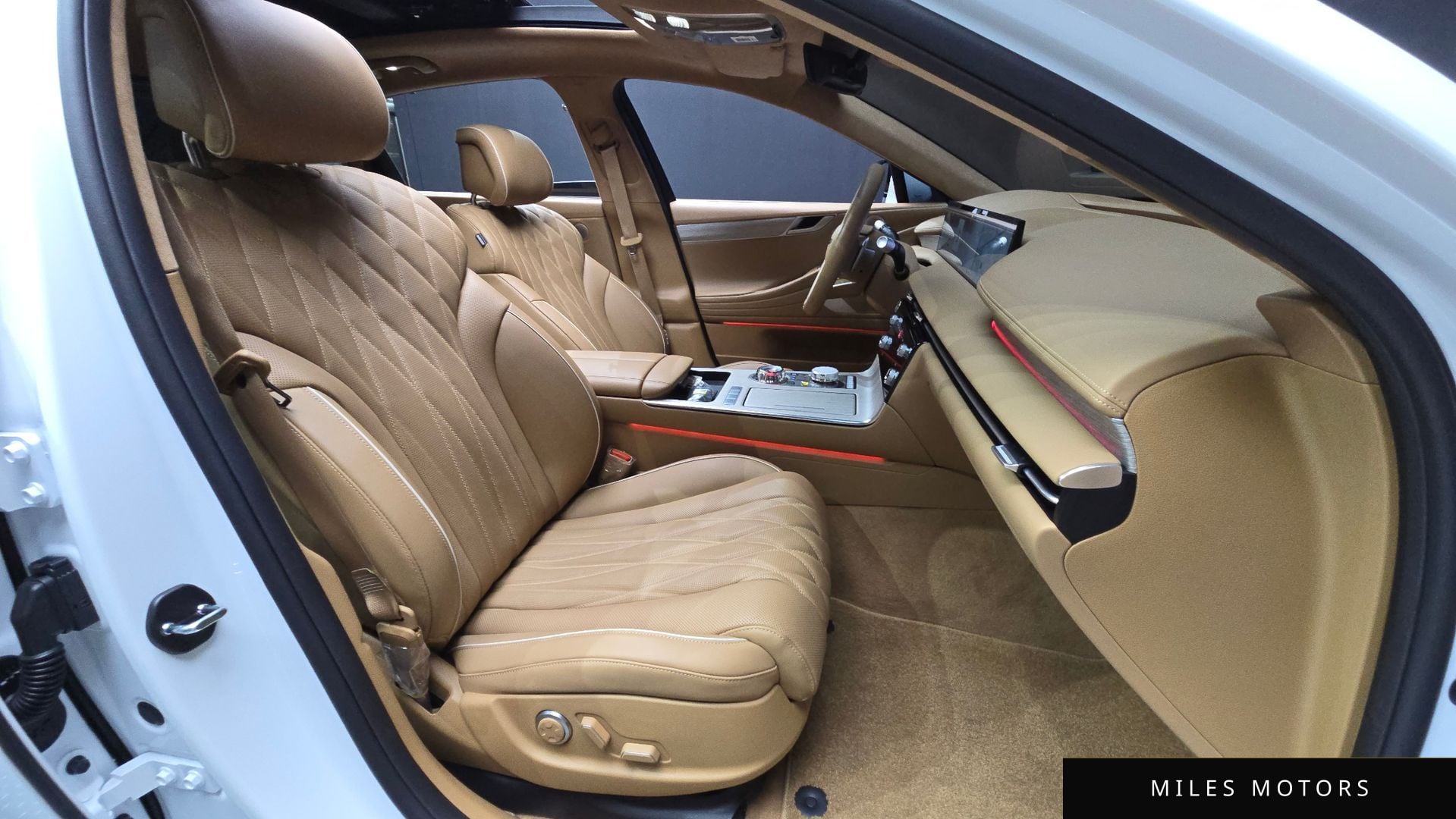 Genesis G80 (RG3) 2025 — миниатюра 11