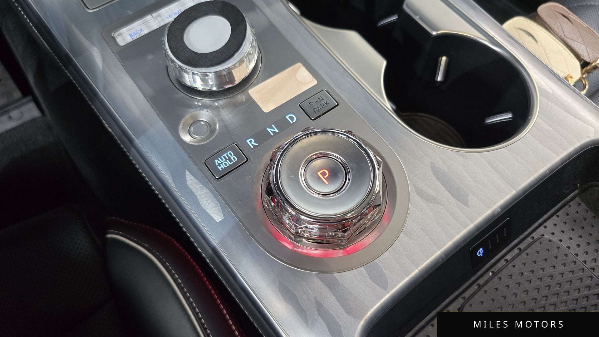 Genesis GV70 2025 — миниатюра 12