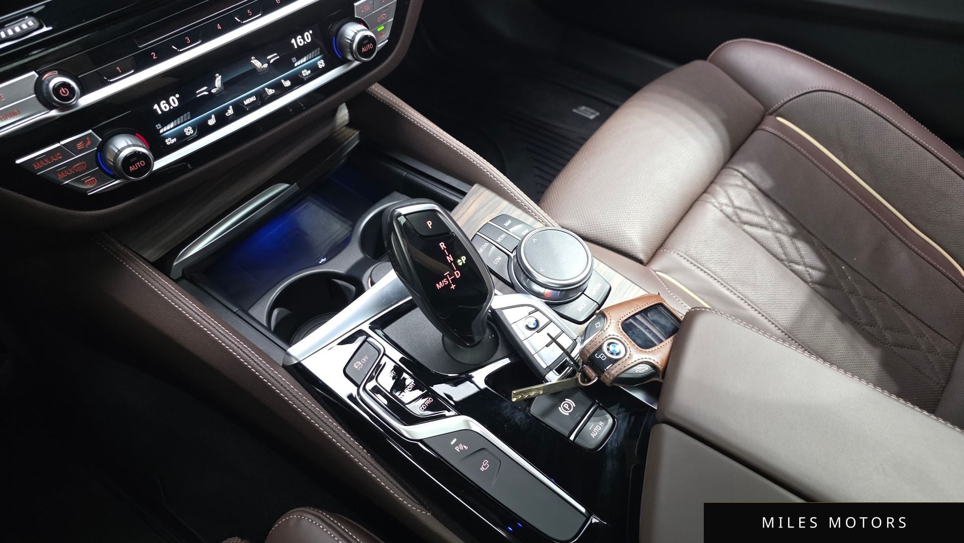 BMW 5 Series (G30) 2019 — миниатюра 12