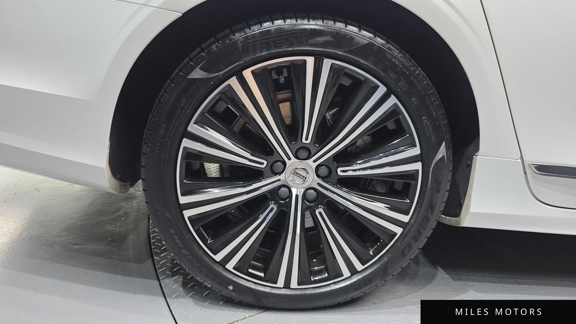 Volvo S90 2023 — миниатюра 5