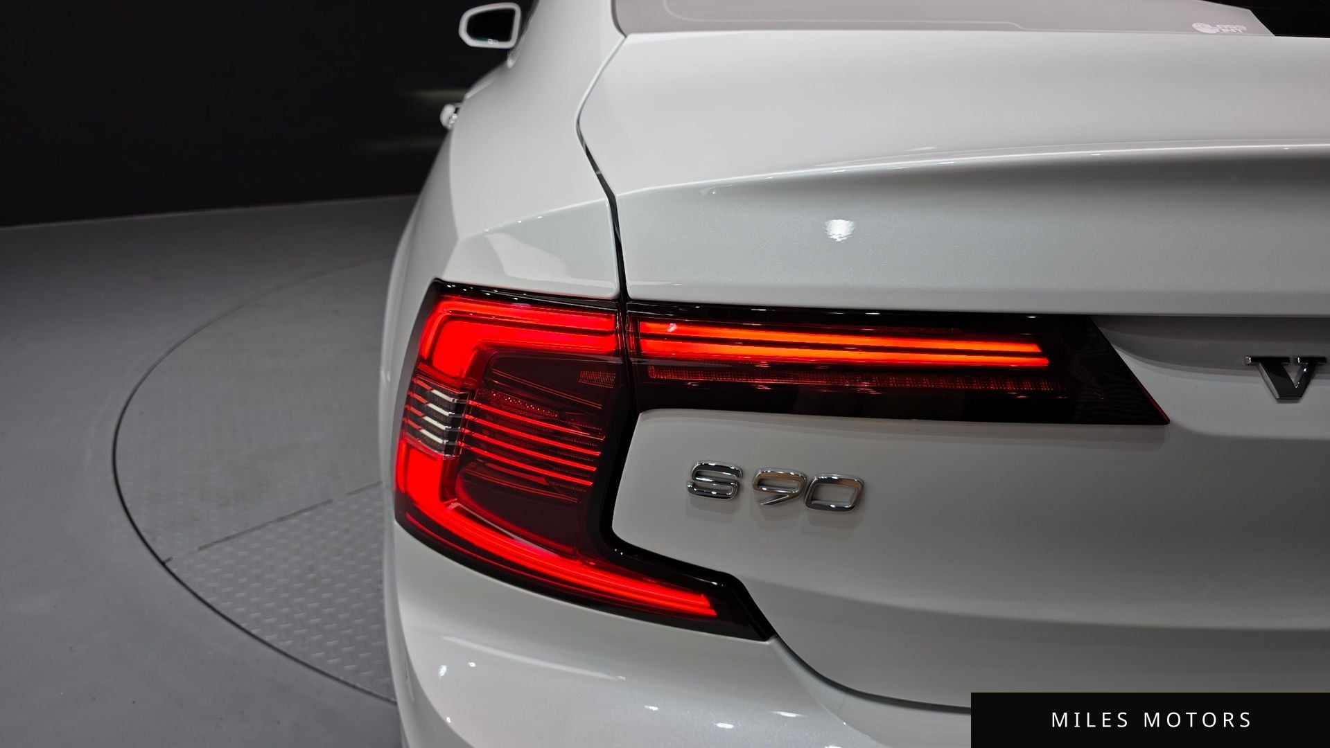 Volvo S90 2023 — миниатюра 9