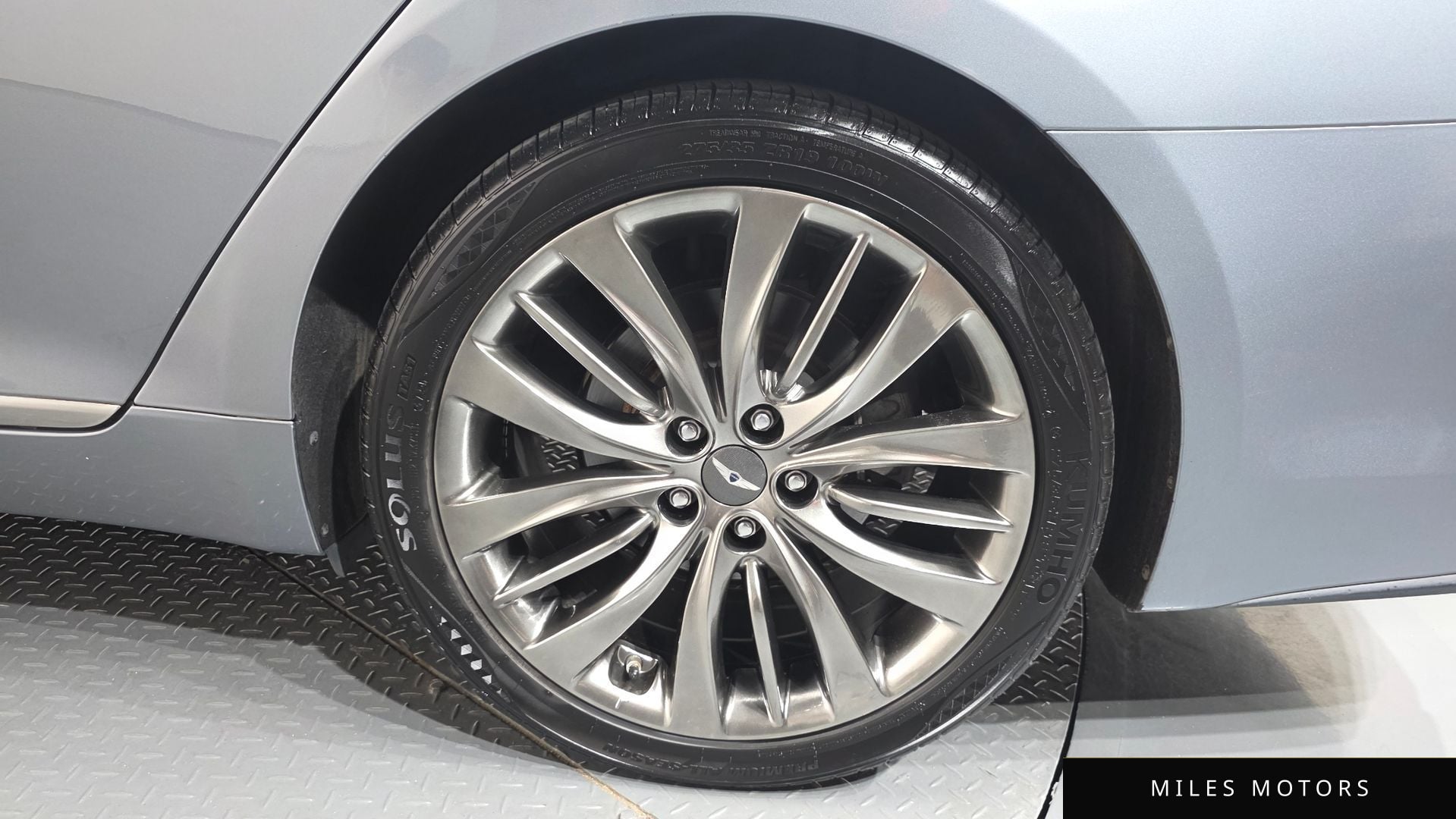 Hyundai Genesis 2016 — миниатюра 7