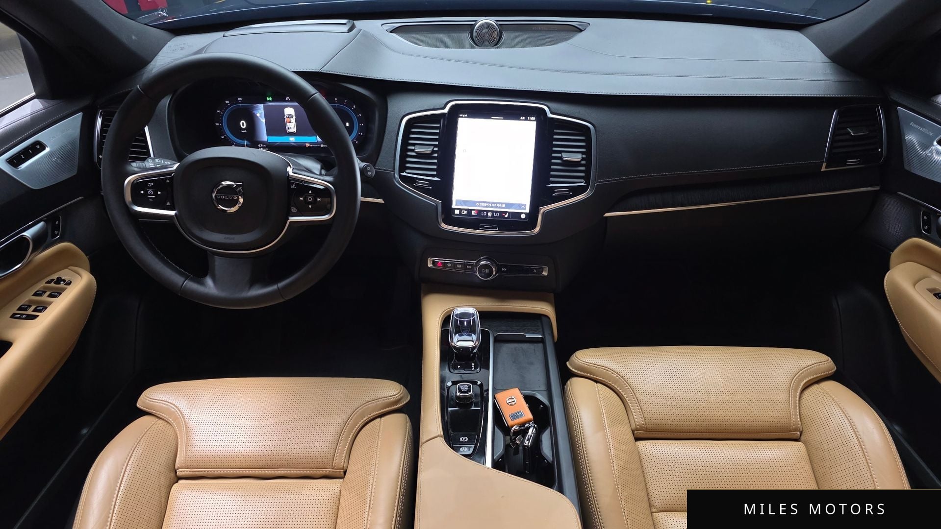 Volvo XC90 2023 — миниатюра 10