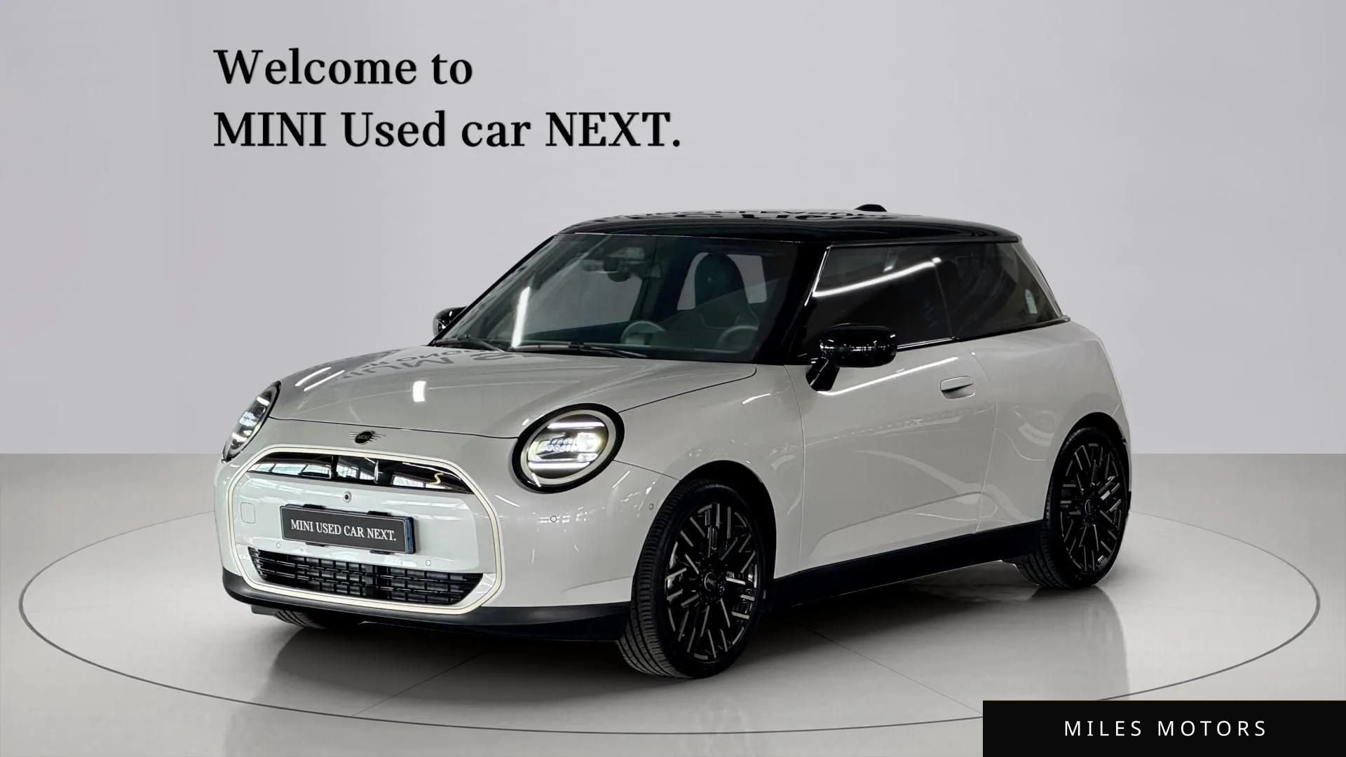 MINI Cooper 2024 — фото 1 из 12